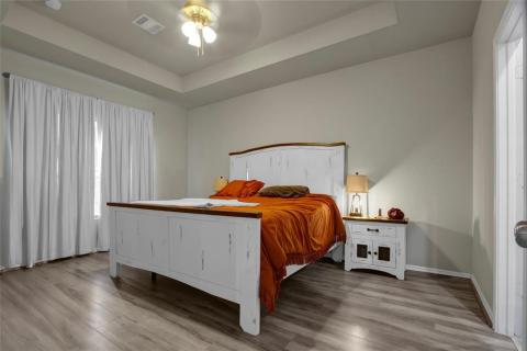 Nice sized Primary Bedroom