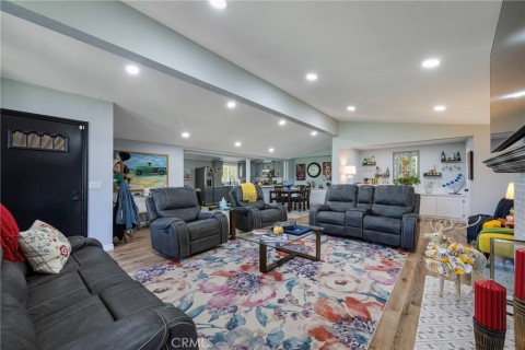 Listing picture 3