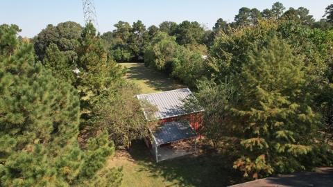 Drone to view the lay out of this property. Drone to view the lay out of this property.