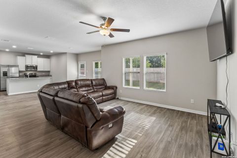 Listing picture 11