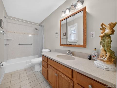 Bathroom Bathroom