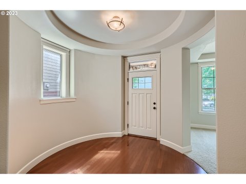 Listing picture 3