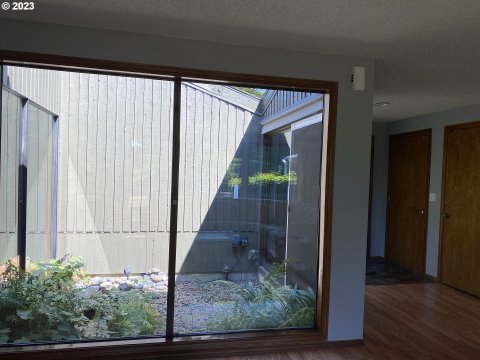 Listing picture 3