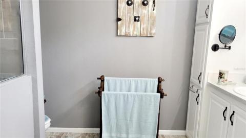 Listing picture 64