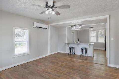 Listing picture 2