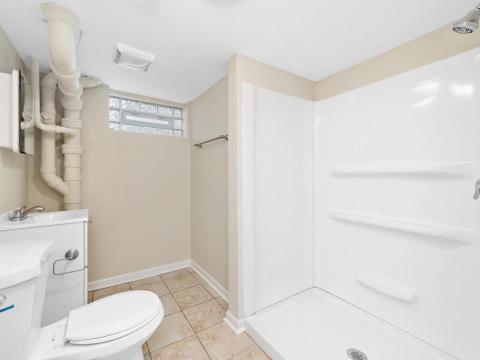 Listing picture 15