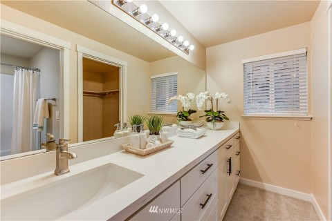 Spacious master vanity with extra counter space