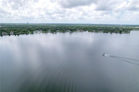Lots to do on Lake Brantley, enjoy the gorgeous beach area and lake!