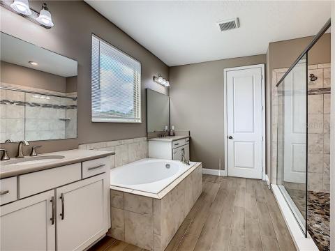Upgraded Owner's suite bathroom