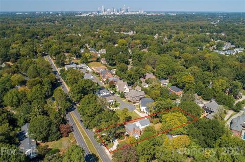 The beautiful home's location is everything! Situated in Cotswold and just across Providence, Myers Park! The beautiful home's location is everything! Situated in Cotswold and just across Providence, Myers Park!