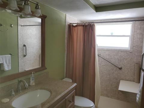 Main Bathroom