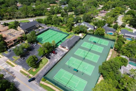 Pickleball Courts