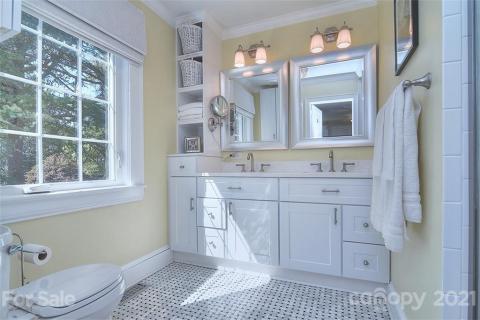 Owner's suite bath, complete remodel Owner's suite bath, complete remodel