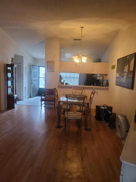 Listing picture 2