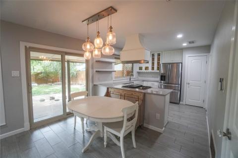 Listing picture 1