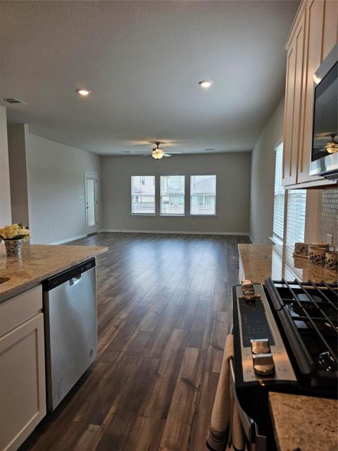Listing picture 3