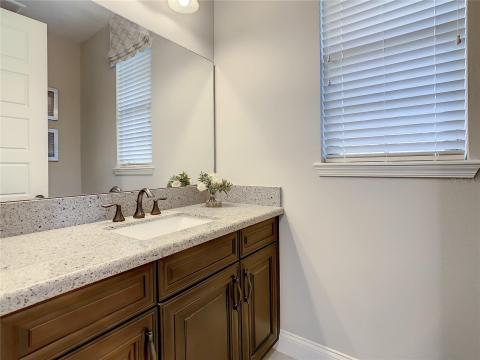 Listing picture 64
