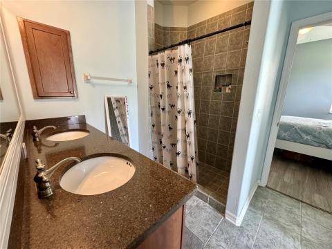 Listing picture 48