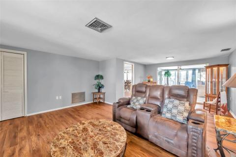 Listing picture 10