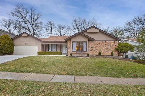 Spacious 4 main level Bedrooms, 3 Full Baths Newer Roof, Fenced Yard, Finished Lower Level Updated & Upgraded