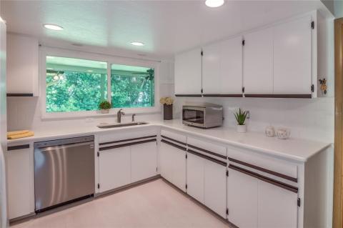 Easily serve your guest through the pass through window, or simply enjoy nature.
