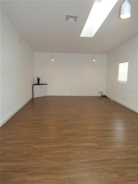 Listing picture 4