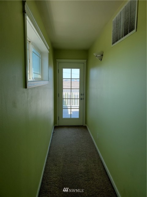 Upstairs hallway leading to the huge deck.