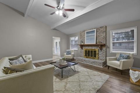 Plenty of space for the whole family to gather