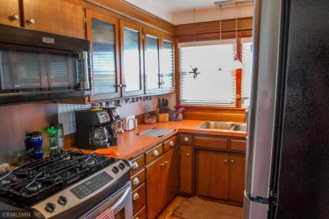Upper kitchen